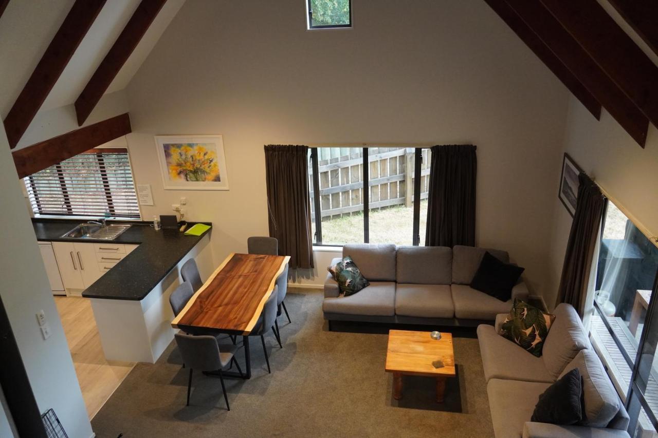 Lazy Daze Villa วานากา ภายนอก รูปภาพ